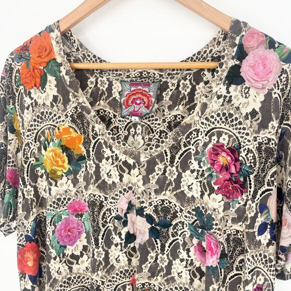 Johnny Was The Janie Favorite Short Sleeve V-Neck Swing Tee Size XL - Picture 6 of 12